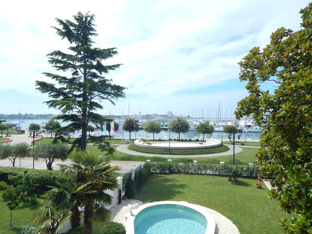 Villa Magnolia Umag Exterior photo